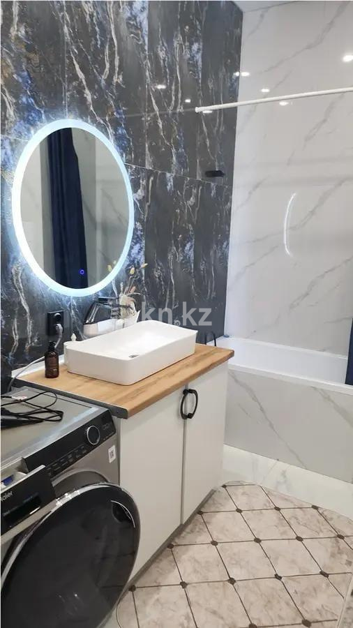 Продажа 2-комнатной квартиры, 70 м², ул. Акмешит, дом  19/4 в Астане - фото 4