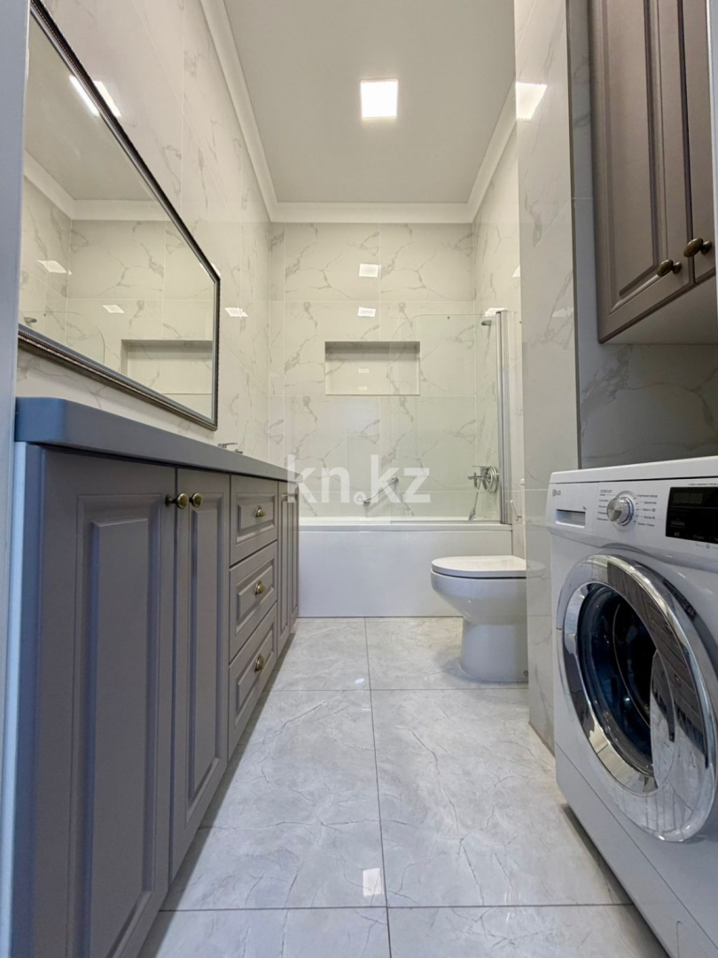 Продажа 4-комнатной квартиры, 122.5 м² в Астане - фото 10