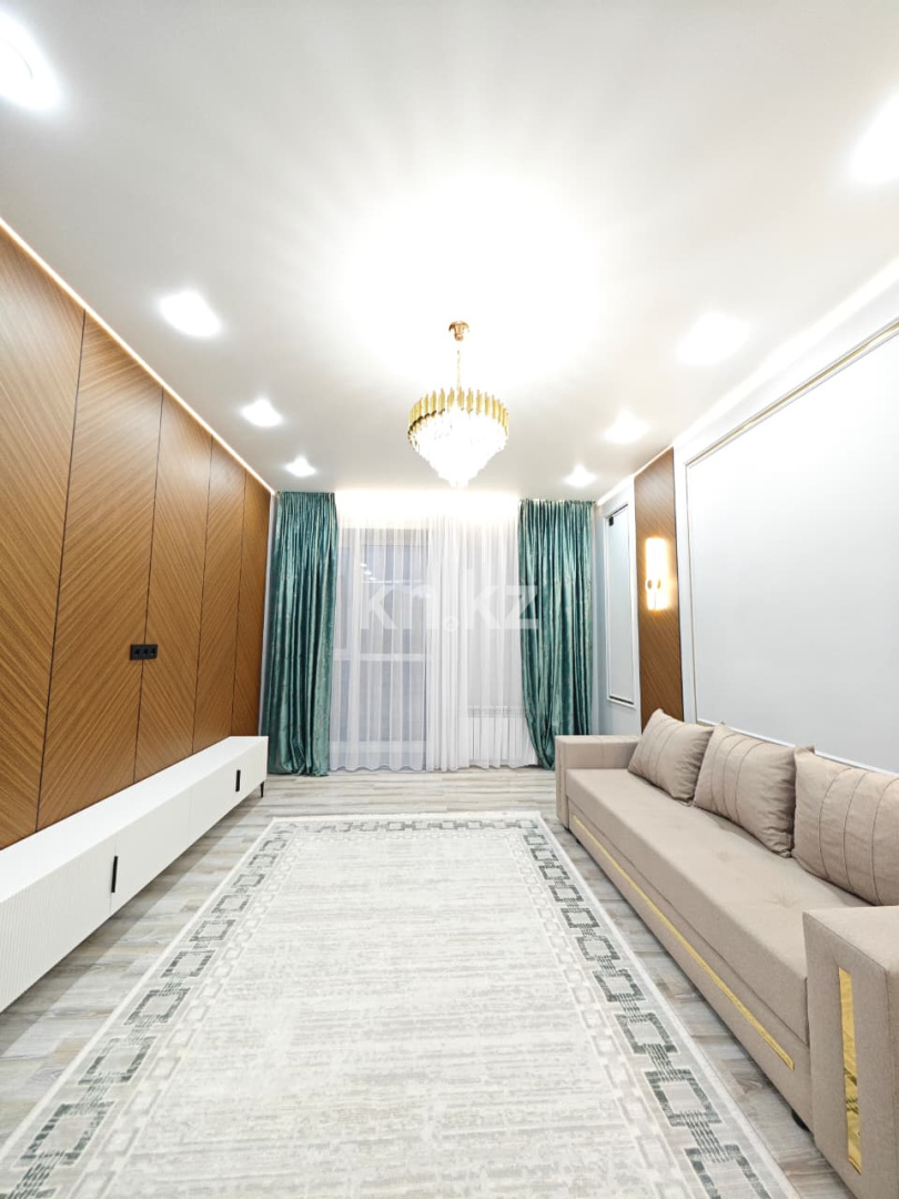 Продажа 2-комнатной квартиры, 61 м², ул. Университетская, дом  18 в Караганде