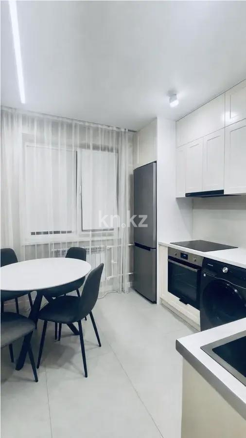 Продажа 4-комнатной квартиры, 80 м² в Алматы - фото 4