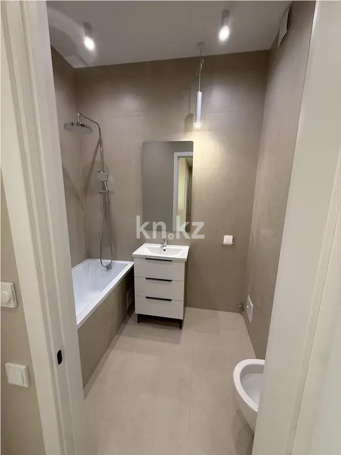 Продажа 3-комнатной квартиры, 65 м² в Алматы - фото 5