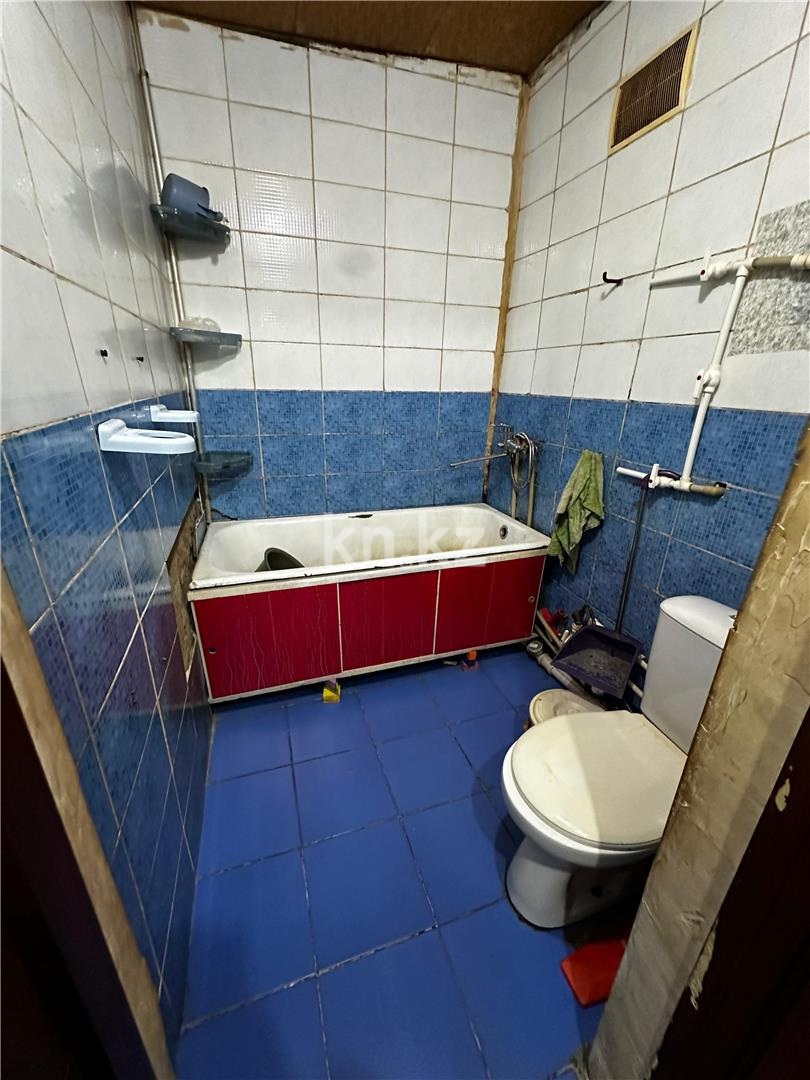 Продажа 3-комнатной квартиры, 54 м², пр. Момышулы в Темиртау - фото 9