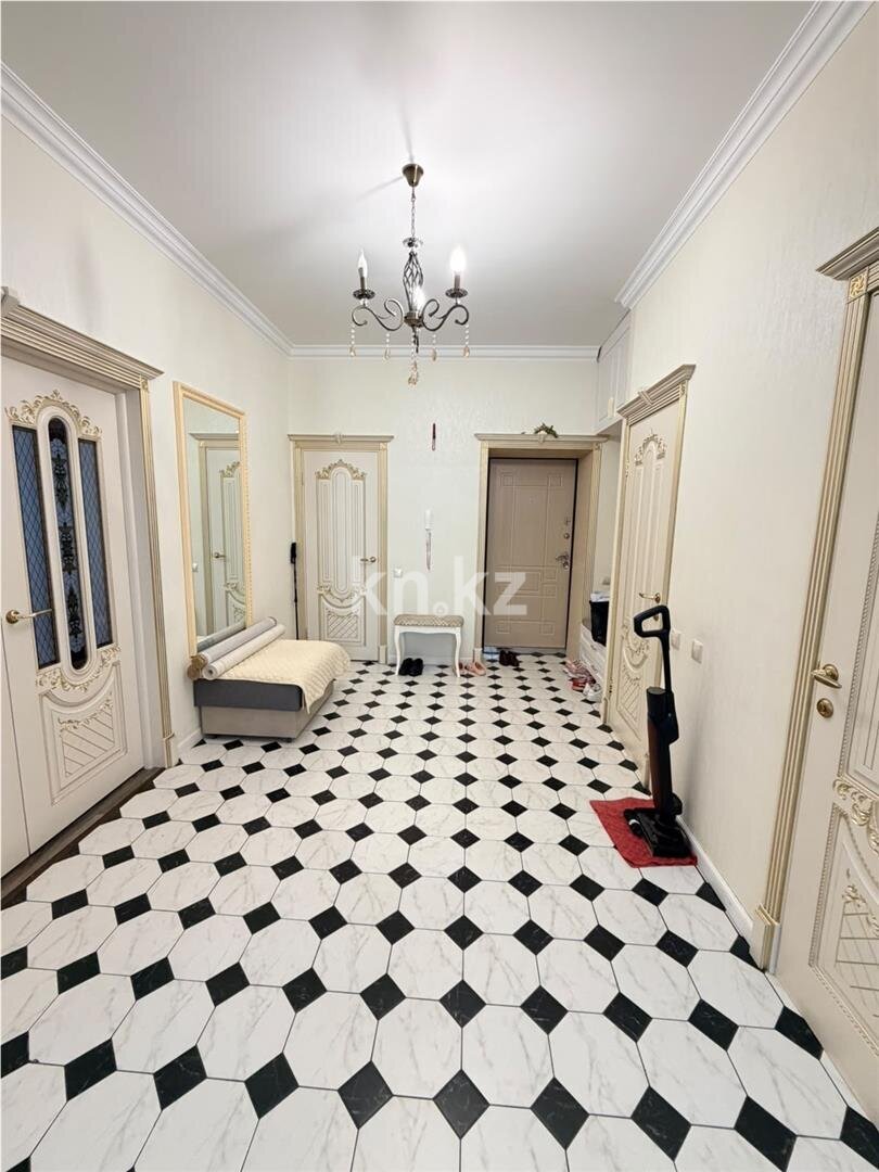 Продажа 3-комнатной квартиры, 130 м² в Астане - фото 11