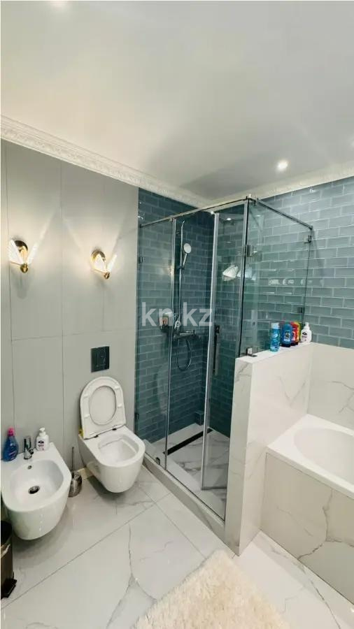 Продажа 8-комнатной квартиры, 330 м², ул. 4-я, дом  2 в Алматы - фото 5