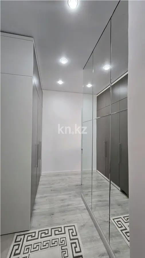 Продажа 2-комнатной квартиры, 45 м², ул. Кулкыбаева, дом  13 в Караганде - фото 5