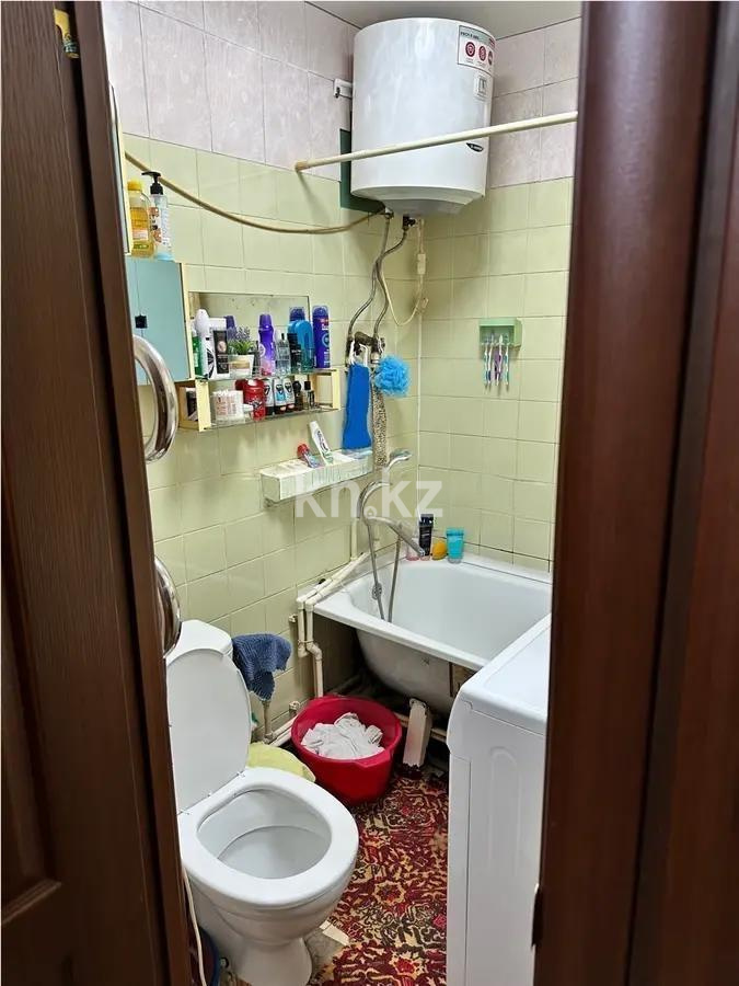 Продажа 2-комнатной квартиры, 45 м², мкр-н 12, дом  40 в Караганде - фото 4