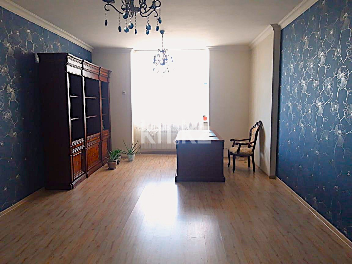 Продажа 5-комнатной квартиры, 152 м², ул. Баянауыл, дом  1 - Центр города, Золотой квадрат, район Школы-гимназии №31 в Астане - фото 13