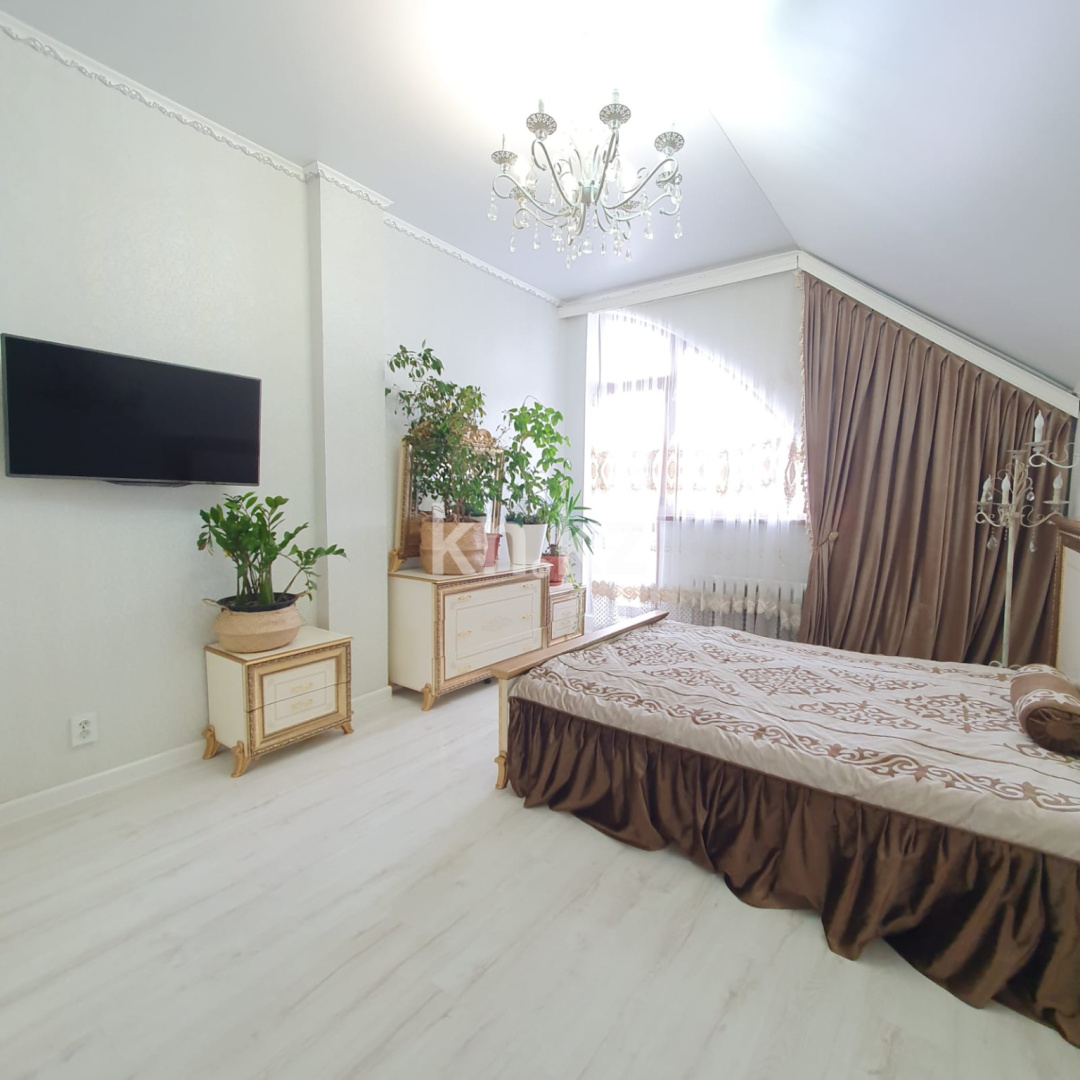 Продажа 5-комнатной квартиры, 188 м² в Актобе - фото 5