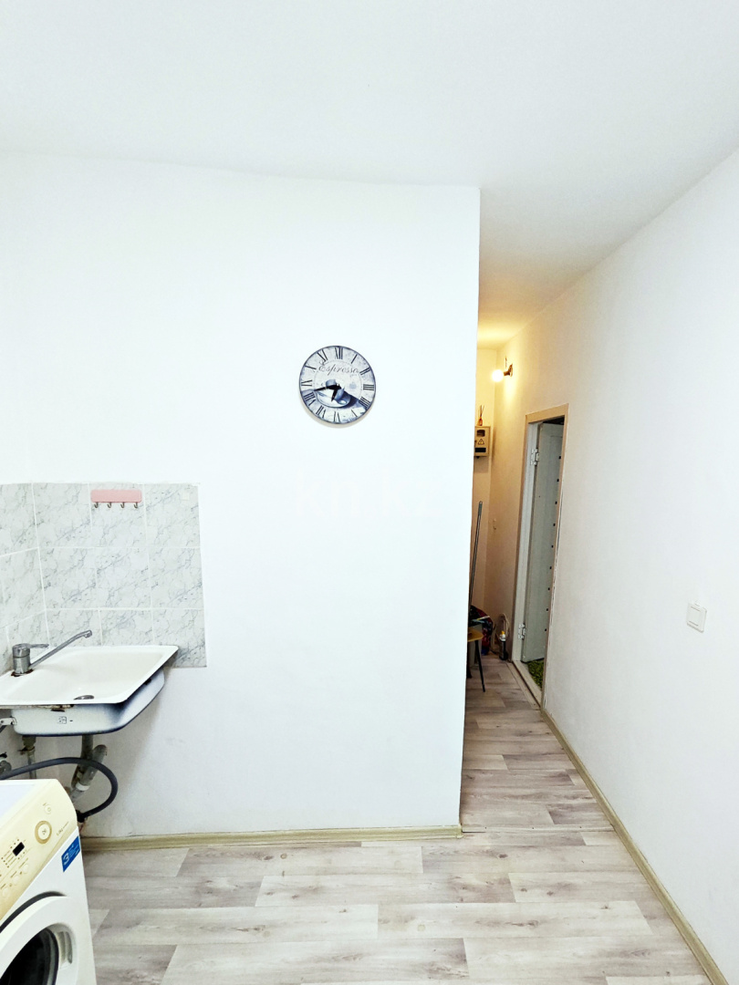 Продажа 1-комнатной квартиры, 28 м², пр. Сатпаева, дом  16 в Атырау - фото 4