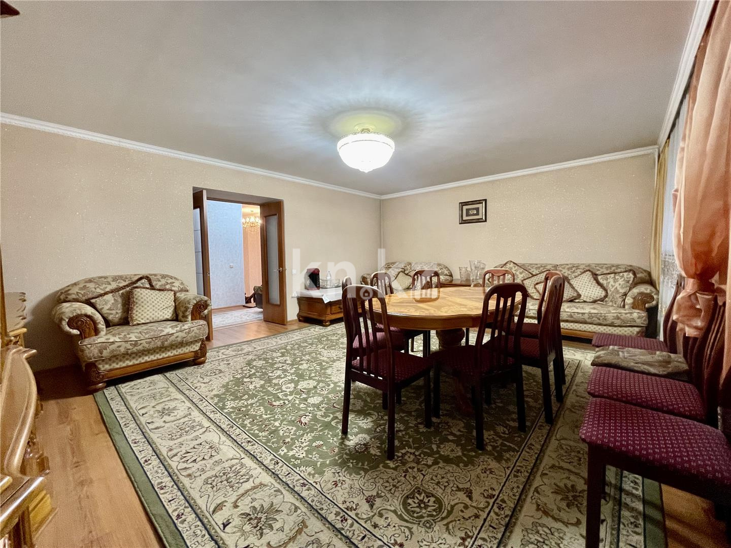 Продажа 4-комнатной квартиры, 117 м², пр. Республики, дом  4 в Караганде - фото 3