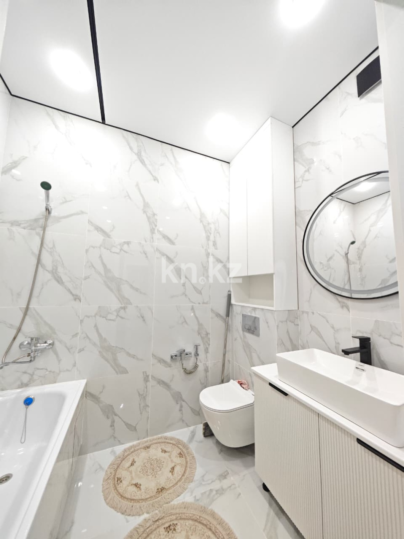 Продажа 2-комнатной квартиры, 61 м², ул. Университетская, дом  18 в Караганде - фото 13