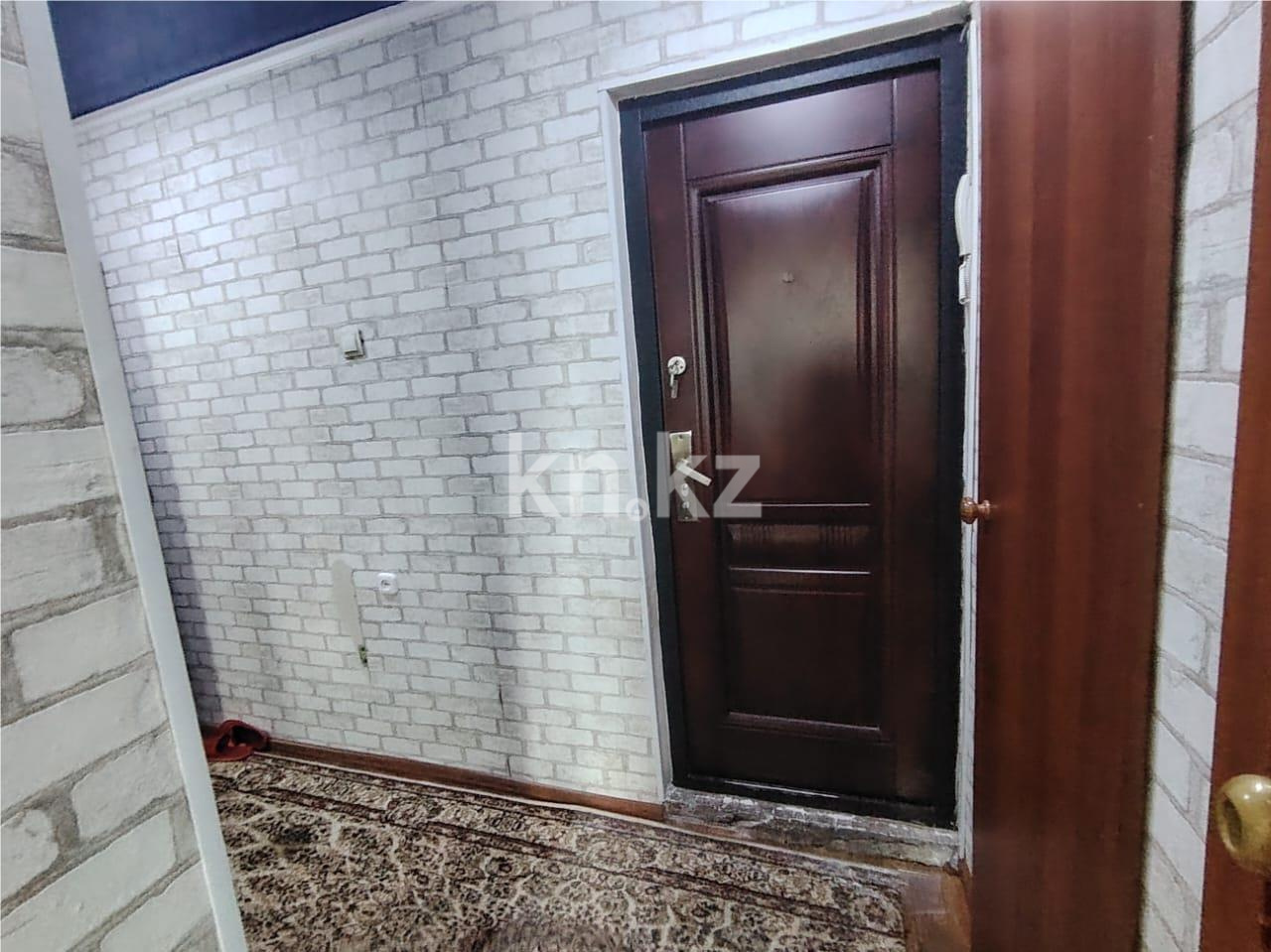 Продажа 4-комнатной квартиры, 61 м², ул. Байсеитовой в Темиртау - фото 15