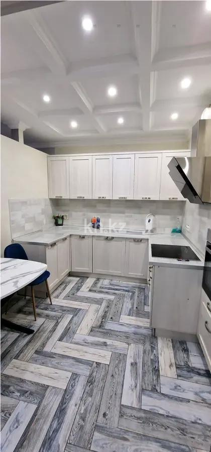 Продажа 3-комнатной квартиры, 95 м², ул. Толе би, дом  286/8 в Алматы - фото 4