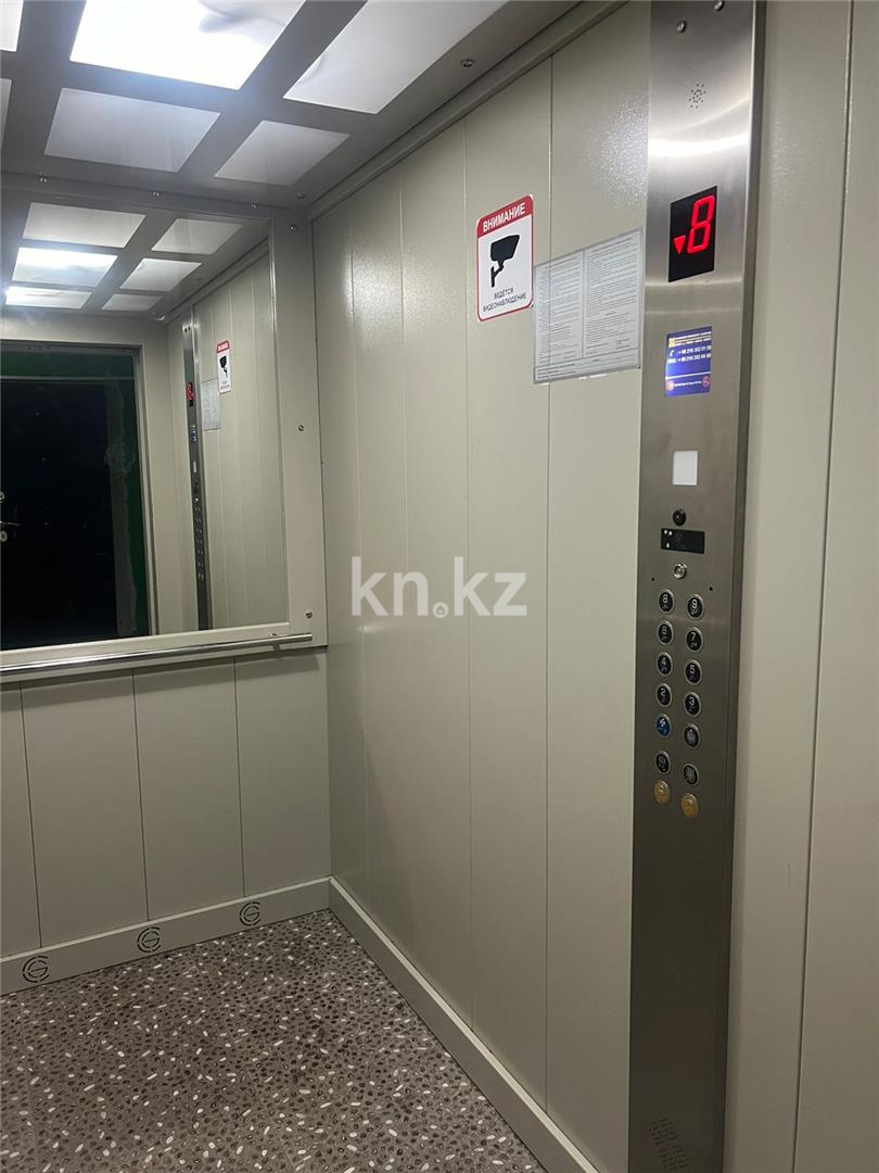 Продажа 2-комнатной квартиры, 52 м², мкрн-н Шапагат, дом  10 в Караганде - фото 12