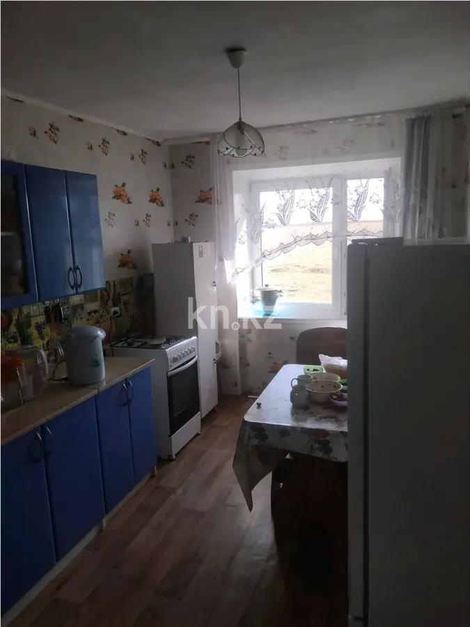 Продажа 2-комнатной квартиры, 63 м² в Шахтинске - фото 3