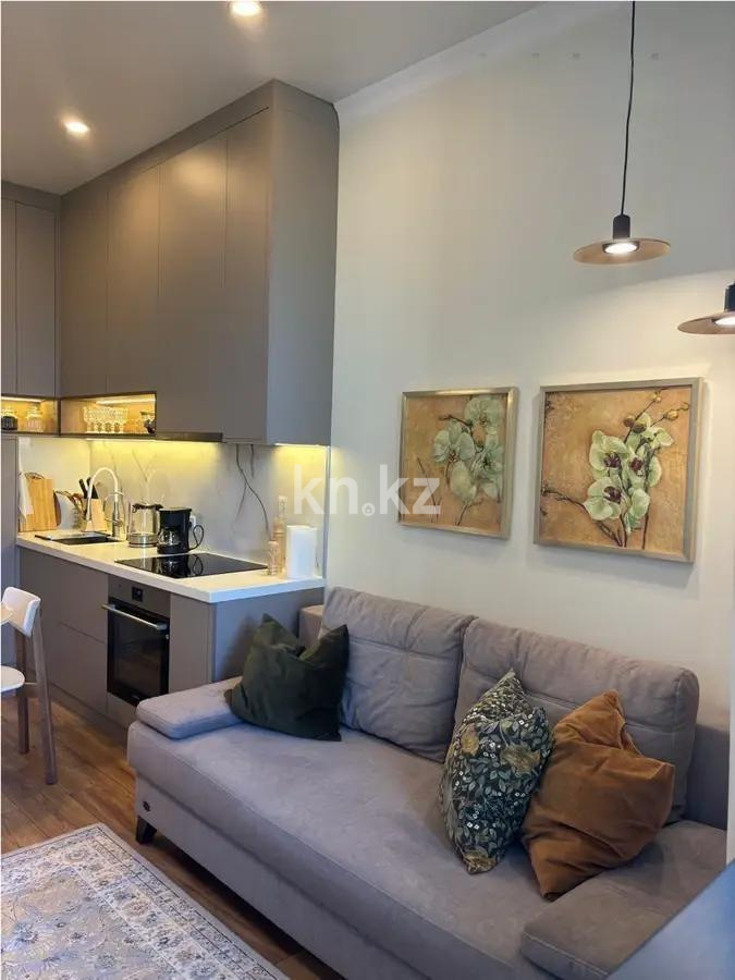 Продажа 2-комнатной квартиры, 45 м², ул. Кашгарская, дом  77 в Алматы