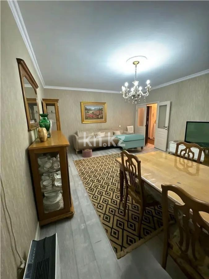 Продажа 2-комнатной квартиры, 70 м² в Алматы