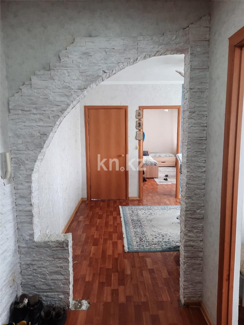 Продажа 3-комнатной квартиры, 60 м², ул. Пичугина в Караганде - фото 13