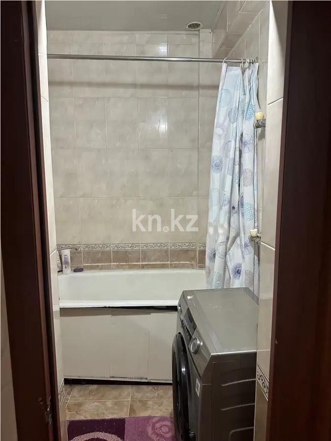 Продажа 2-комнатной квартиры, 41 м², ул. Ровенского, дом  6 в Алматы - фото 4