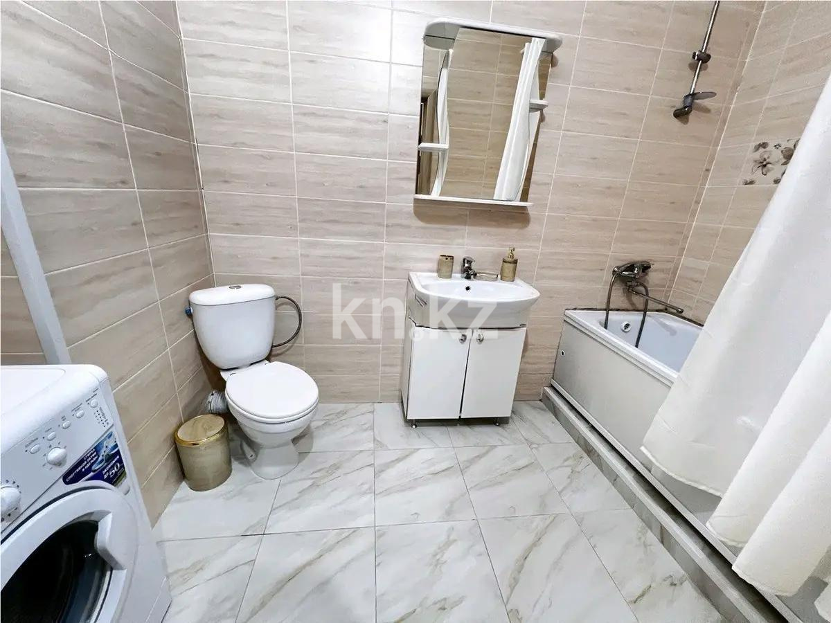 Продажа 2-комнатной квартиры, 50 м², ул. Туркестан, дом  10 в Астане - фото 4