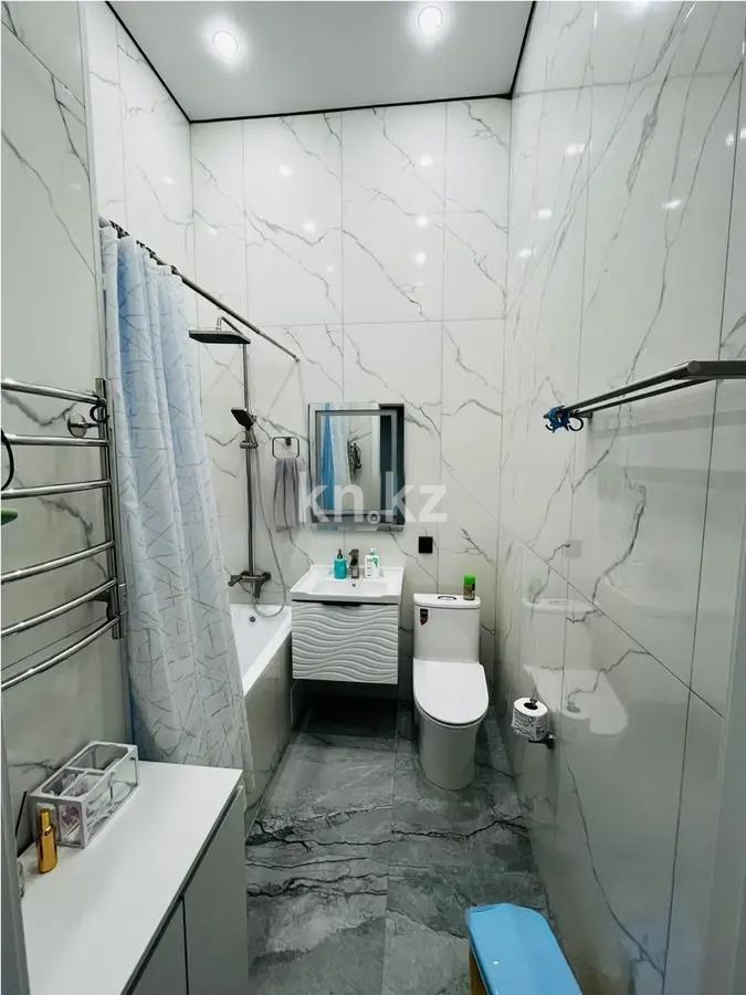 Продажа 3-комнатной квартиры, 80.7 м², ул. Онгарсыновой, дом  8/2 стр в Астане - фото 5