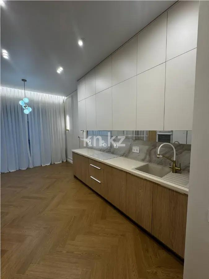 Продажа 4-комнатной квартиры, 160.6 м², ул. Кажымукана, дом  101/1 в Алматы - фото 4