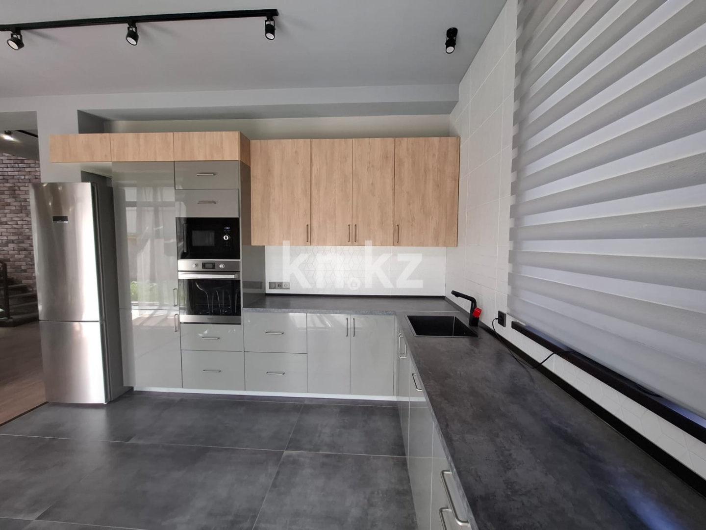 Продажа 5-комнатного дома, 212 м² в Алматы - фото 26