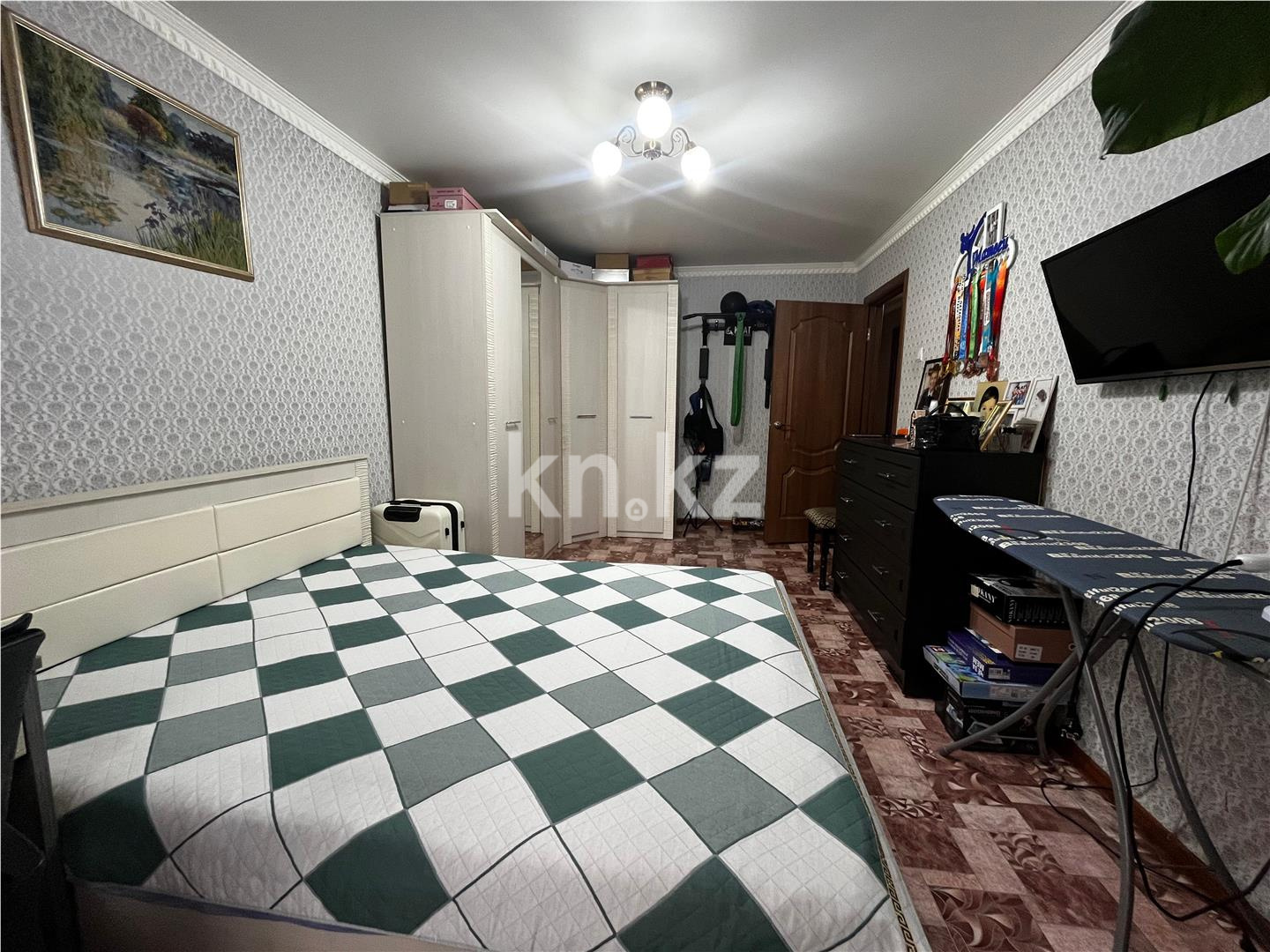 Продажа 3-комнатной квартиры, 61 м², пр. Республики в Караганде - фото 4