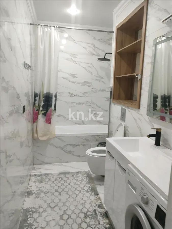 Продажа 2-комнатной квартиры, 50 м², ул. Толе би, дом  189/3 в Алматы - фото 4