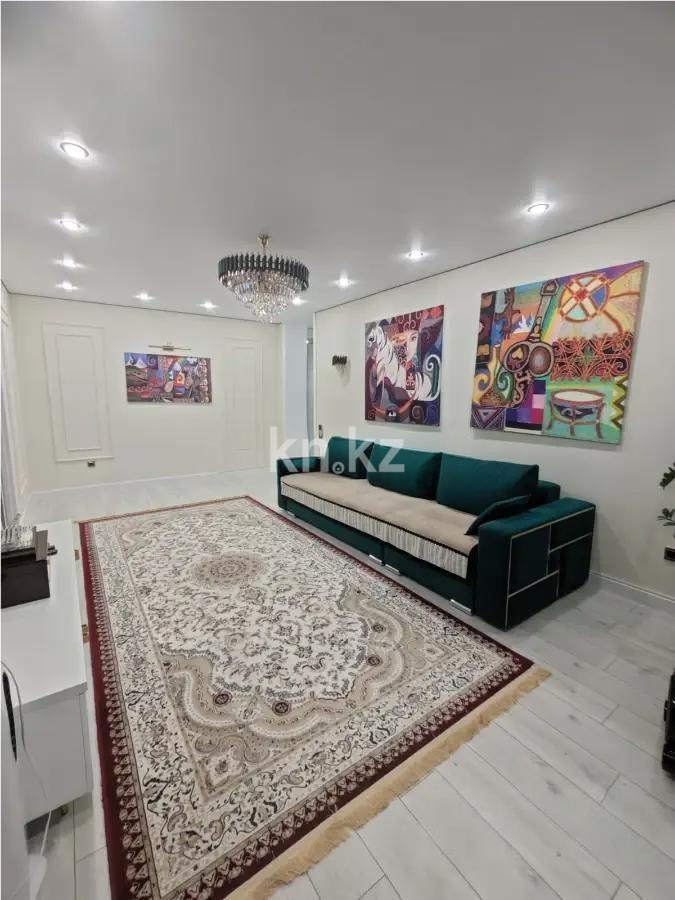 Продажа 3-комнатной квартиры, 72 м², ул. Караменде Би Шакаулы, дом  13 стр в Астане