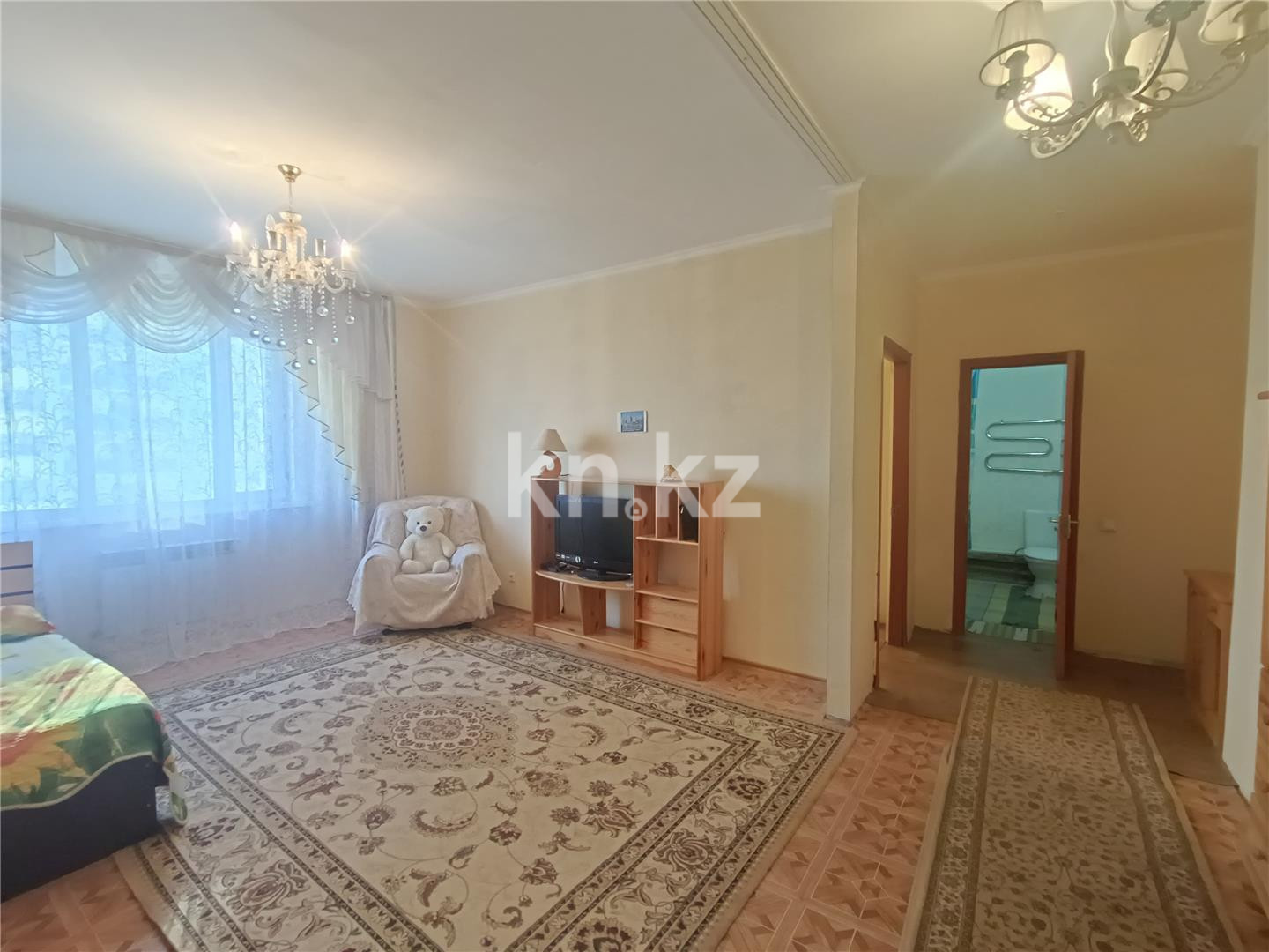 Продажа 1-комнатной квартиры, 46.7 м², ул. Иманова в Астане