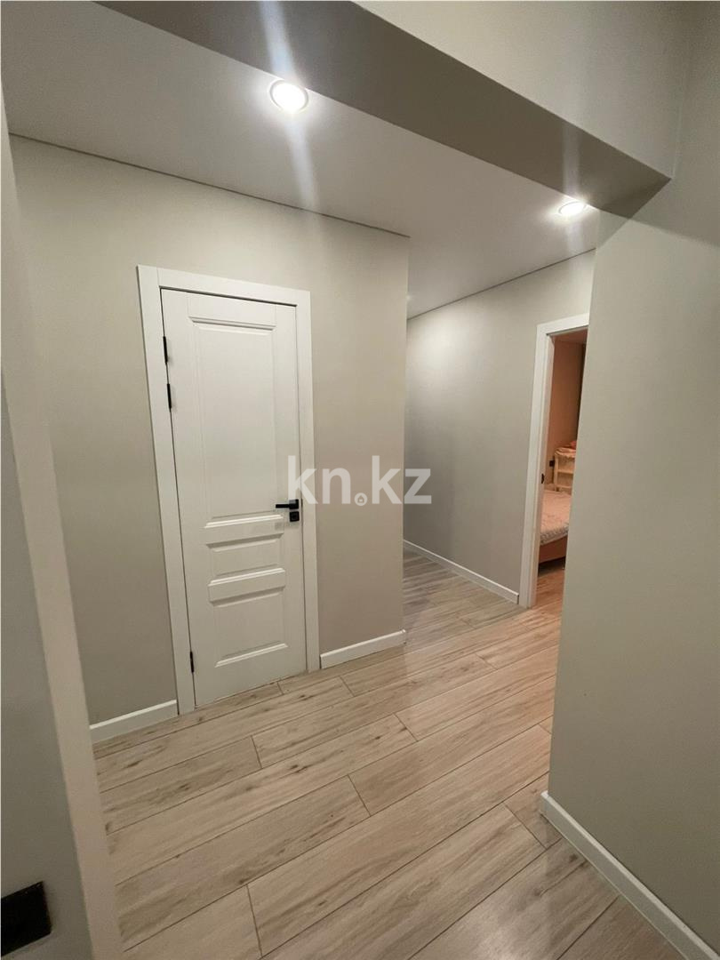 Продажа 5-комнатной квартиры, 105 м², мкр. Голубые Пруды в Караганде - фото 16