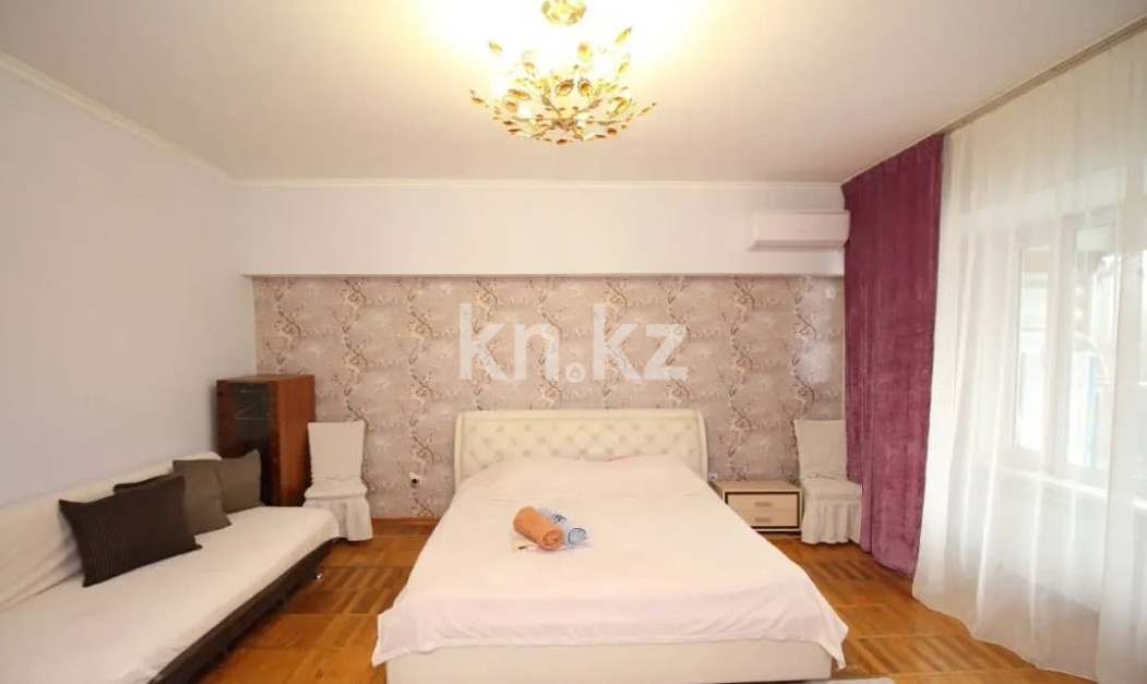 Аренда 1-комнатной квартиры посуточно, 40 м² в Алматы