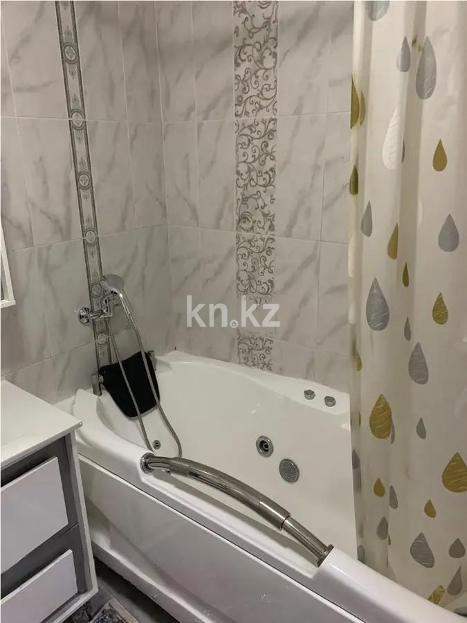 Продажа 3-комнатной квартиры, 96 м², ул. Брусиловского, дом  159 в Алматы - фото 4