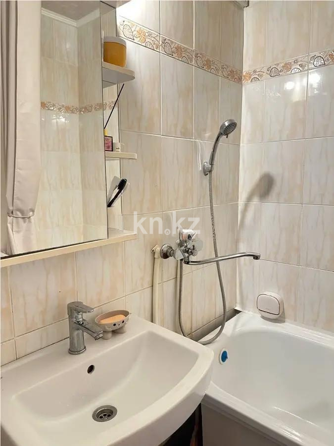 Продажа 1-комнатной квартиры, 41 м², ул. Таттимбета, дом  12 в Караганде - фото 4