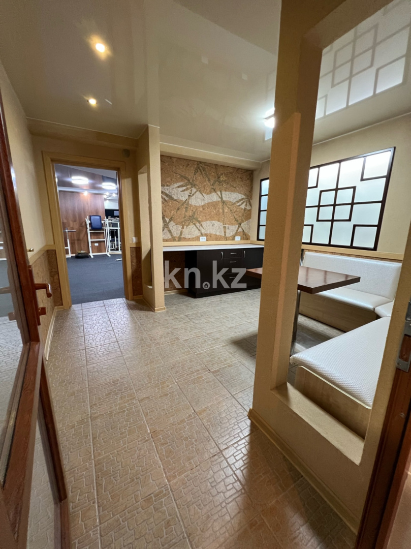 Продажа 7-комнатного дома, 474 м², ул. Комиссарова в Караганде - фото 33