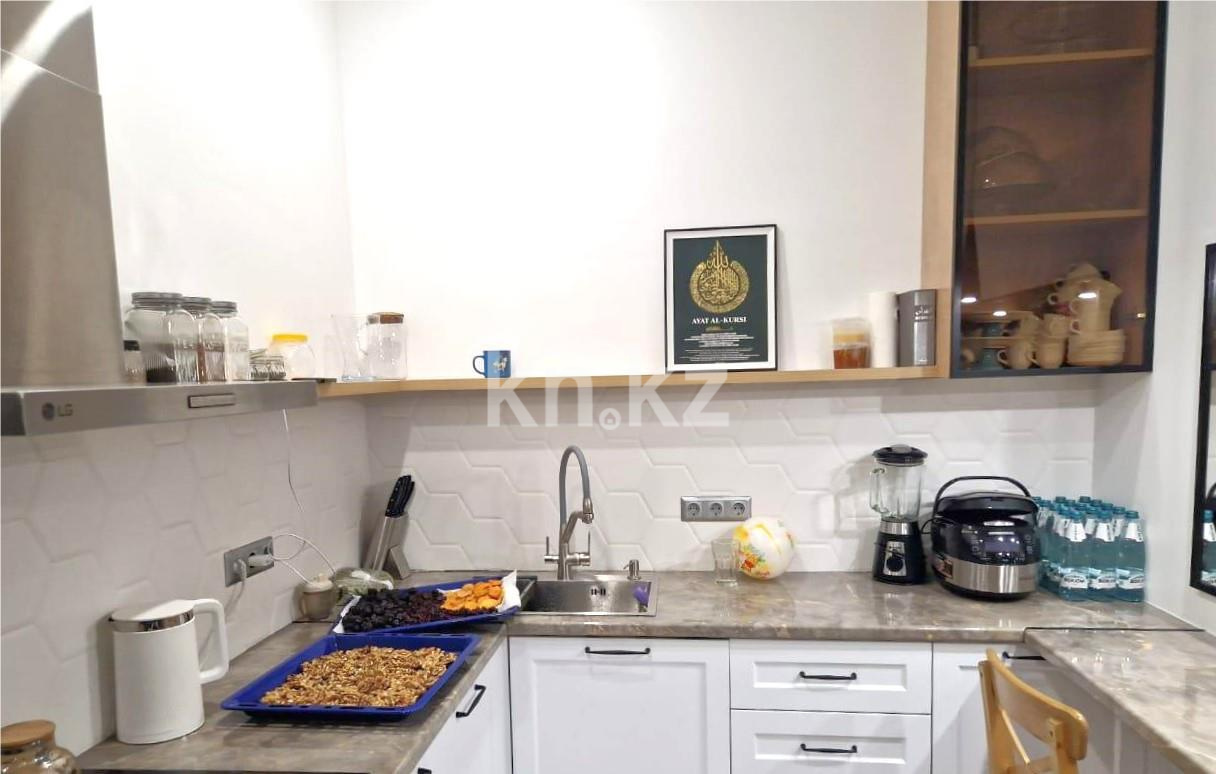 Продажа 4-комнатной квартиры, 90 м², ул. Момышулы в Караганде - фото 8