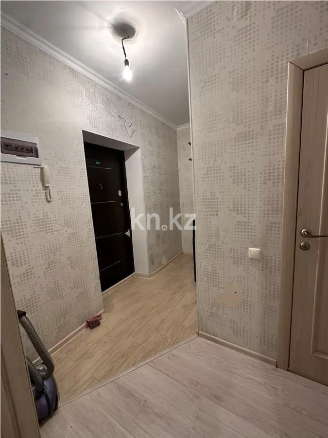 Продажа 1-комнатной квартиры, 38 м², ул. Нарикбаева, дом  9 в Астане - фото 3