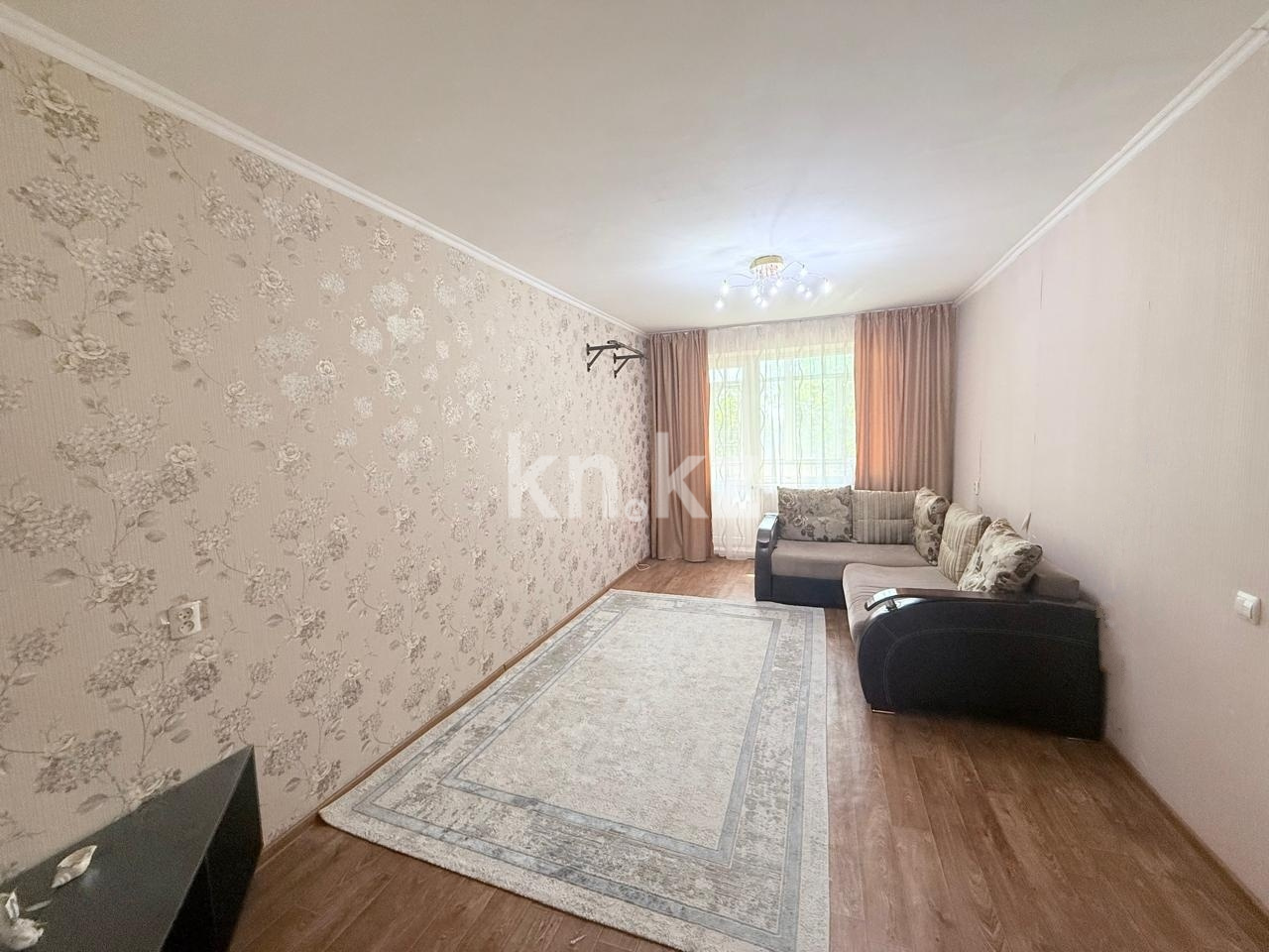 Продажа 2-комнатной квартиры, 45.3 м² в Уральске - фото 2
