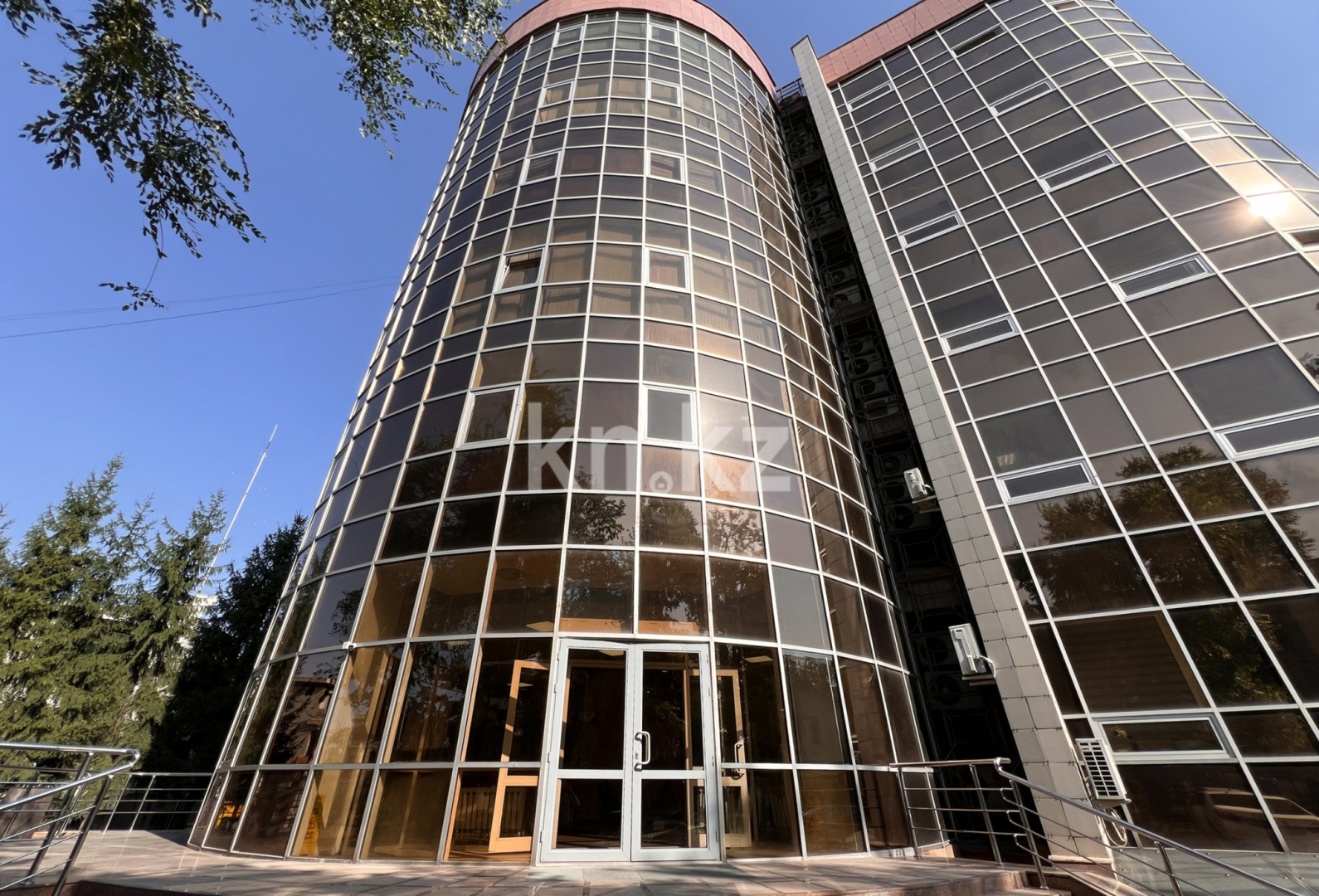 Аренда , ул. Кажымукана, дом  86 - Искендерова в Алматы - фото 16