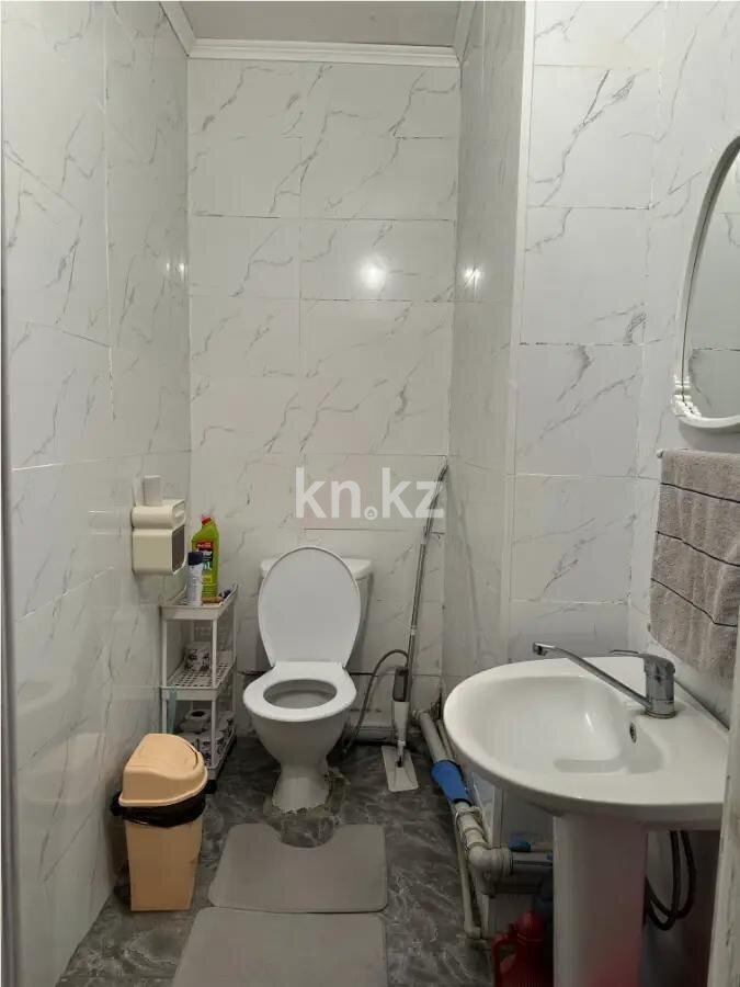 Продажа 2-комнатной квартиры, 69.6 м² в Алматы - фото 4