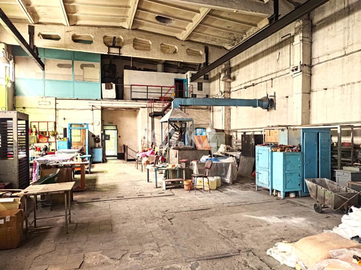 Продажа базы, 570 м² в Караганде