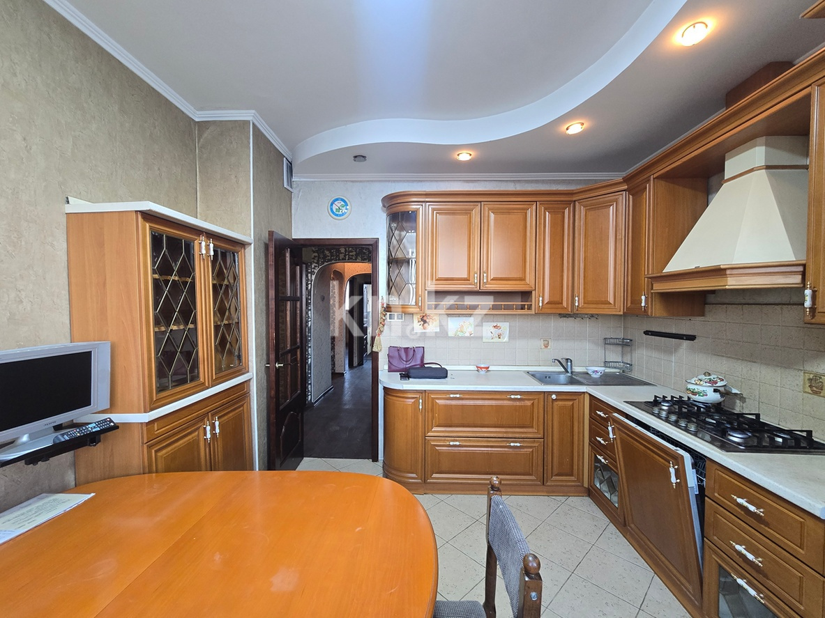 Продажа 3-комнатной квартиры, 70 м² в Алматы - фото 3