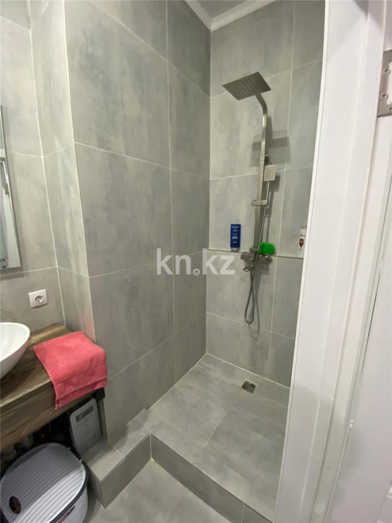 Продажа 3-комнатной квартиры, 110 м², ул. Дюсембекова в Караганде - фото 17