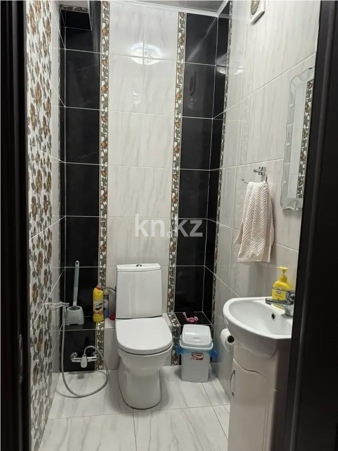 Продажа 2-комнатной квартиры, 62.8 м² в Алматы - фото 4