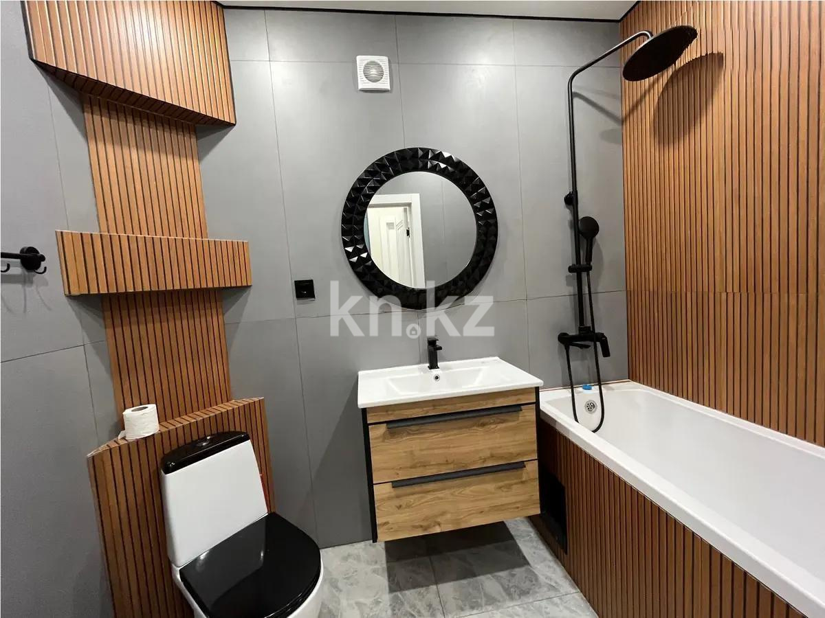 Продажа 2-комнатной квартиры, 70 м², ул. Нажимеденова, дом  15 в Астане - фото 4