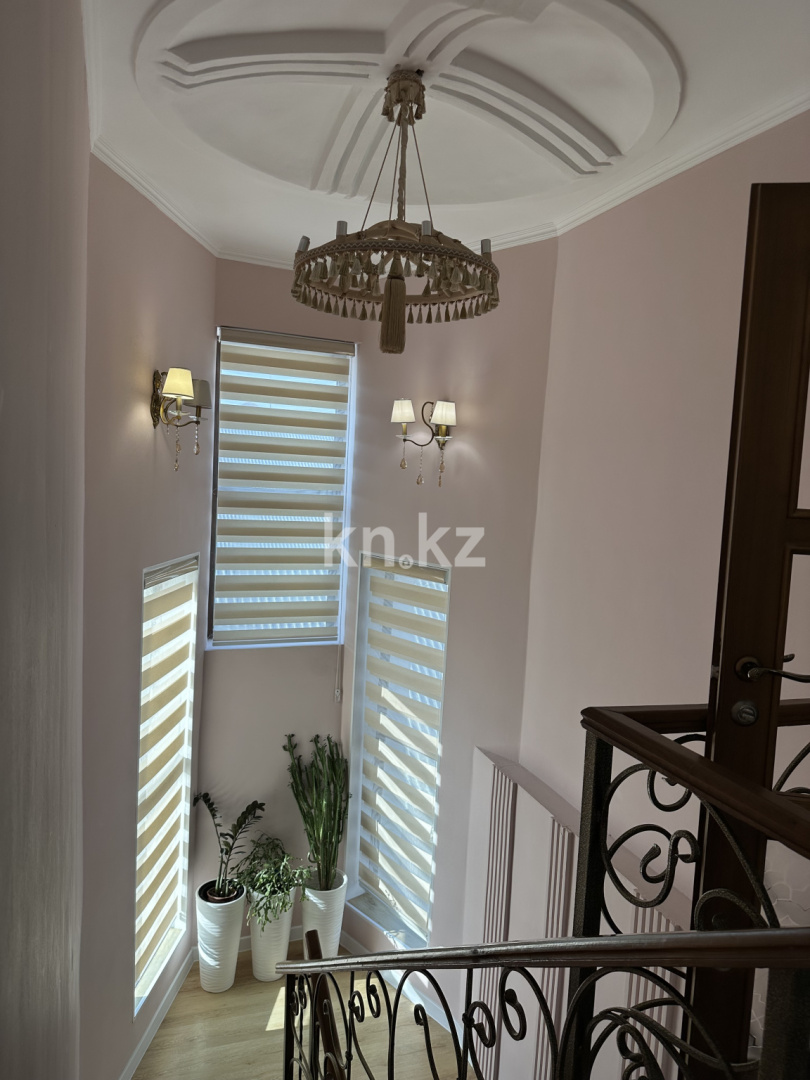 Продажа дома, 395 м², Курасбек Тыныбекова, дом  17 в Шымкенте - фото 24