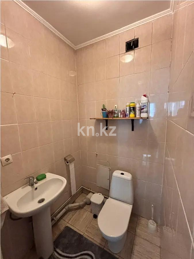 Продажа 2-комнатной квартиры, 66.6 м² в Алматы - фото 4