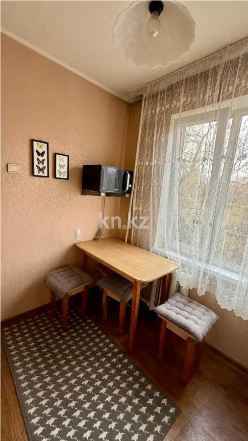 Продажа 3-комнатной квартиры, 58.7 м², мкр-н 12, дом  3 в Алматы - фото 4