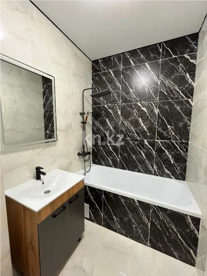 Продажа 1-комнатной квартиры, 39 м², ул. Бейбарыс Султан в Астане - фото 3